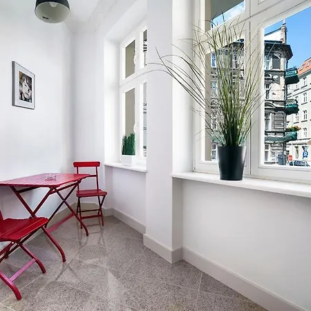Apartament Pomarańczarnia