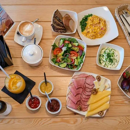 Pomaranczarnia * Познань