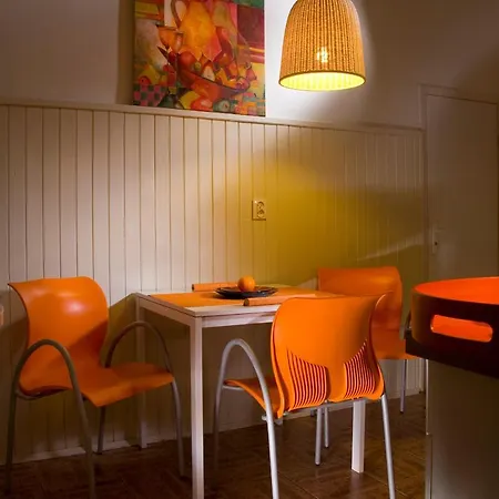 Apartament Pomarańczarnia