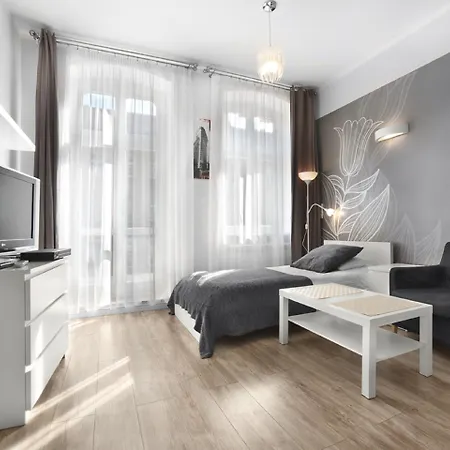 Pomaranczarnia Познань