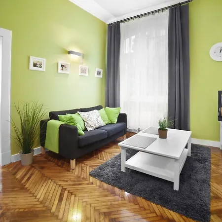 Pomaranczarnia Познань