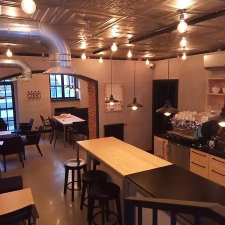 Daire Pomaranczarnia