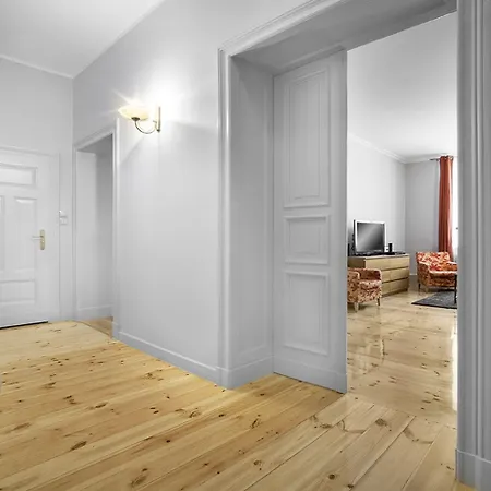 Apartman Pomaranczarnia *