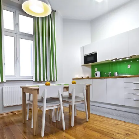 Pomaranczarnia Apartman *