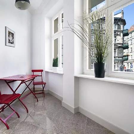 Apartman Pomaranczarnia *