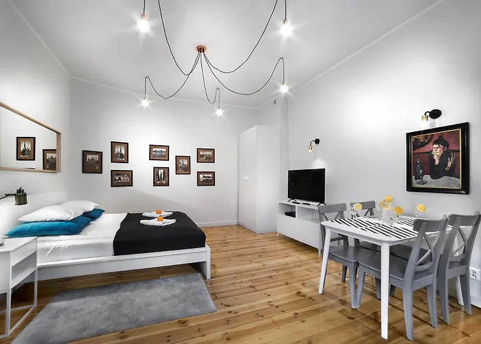 Apartman Pomaranczarnia *